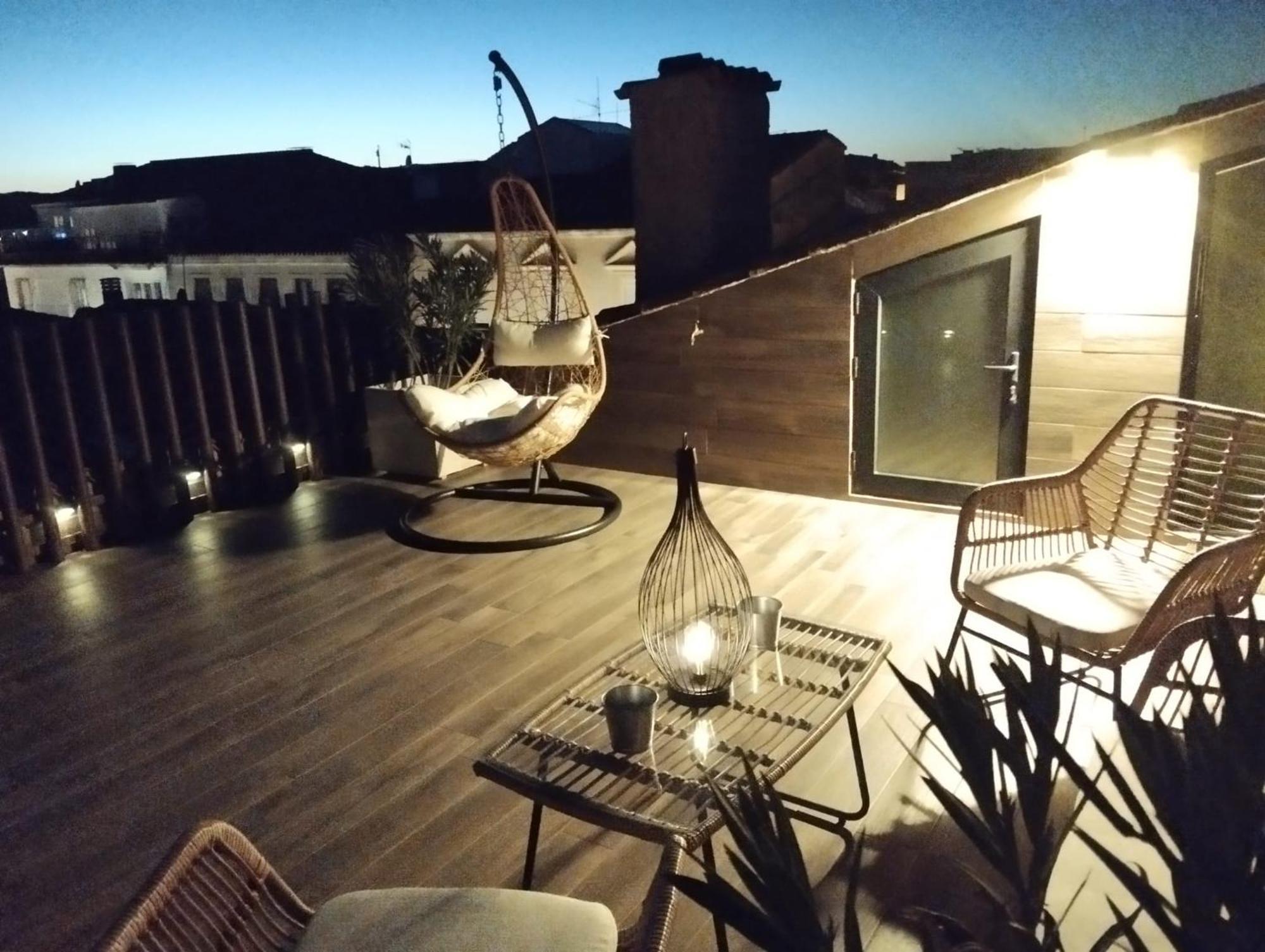 Skyline Plasencia Bagian luar foto